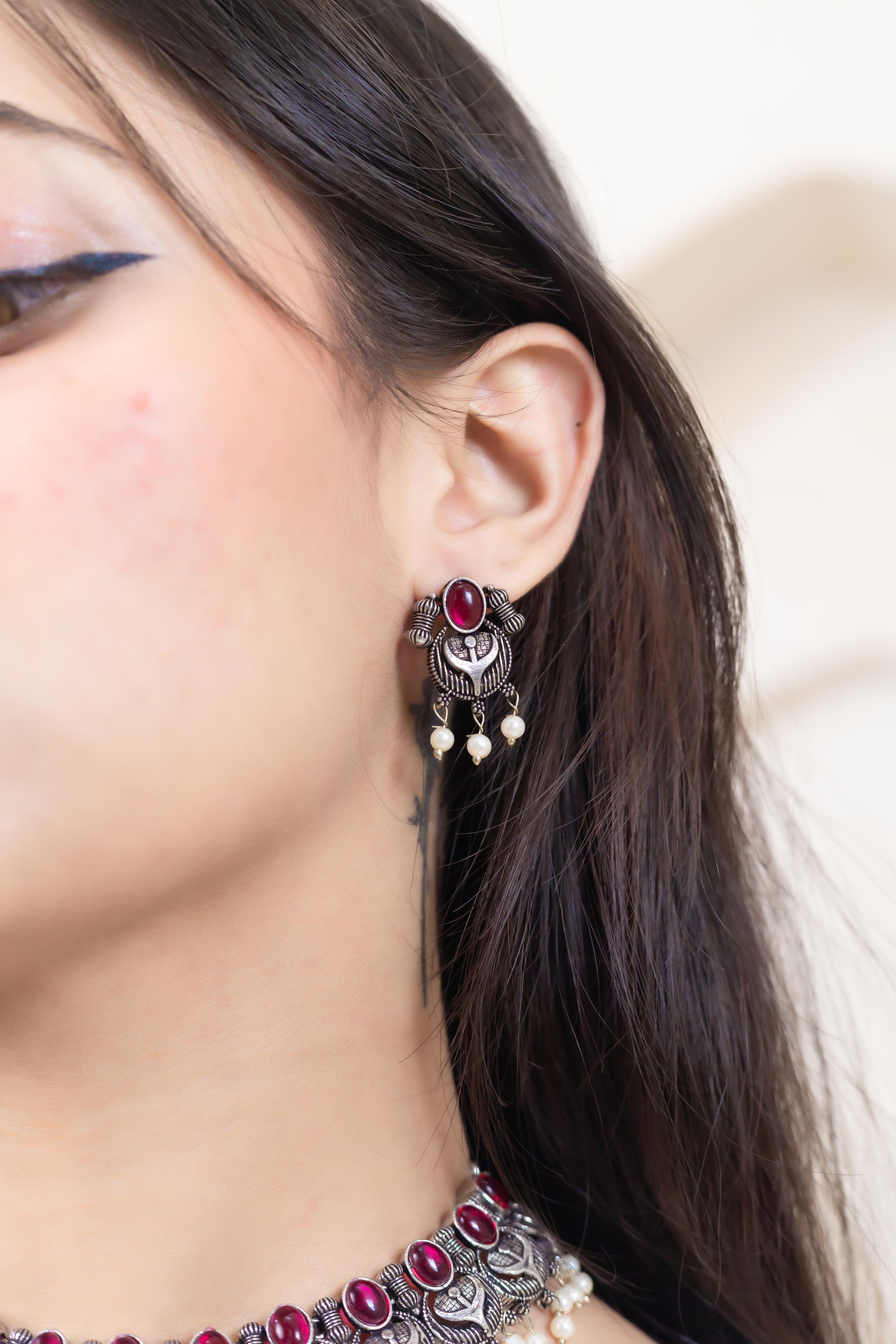 Royal Silver Red Necklace Set - Artyaah